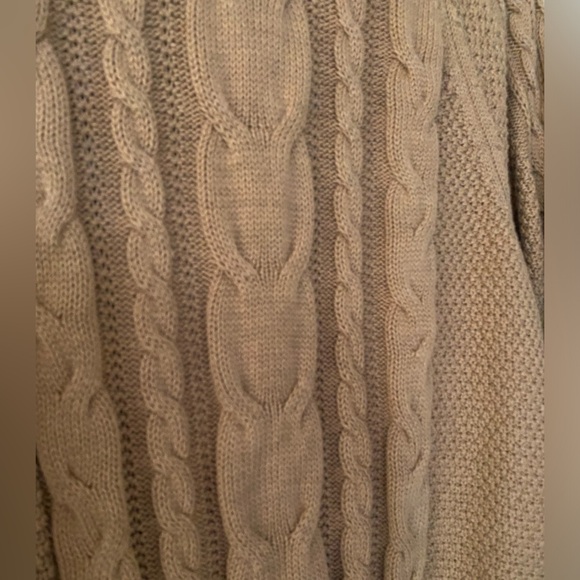 Gap Cute knitted type sweater sz petite large - Picture 3 of 4